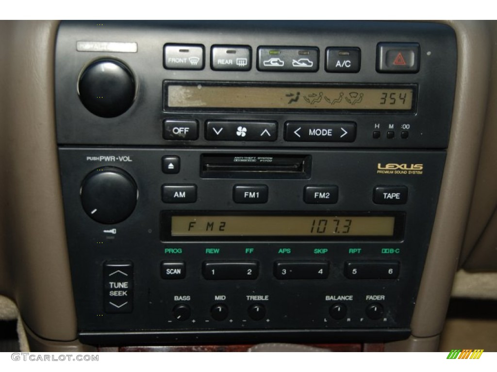 1993 Lexus ES 300 Controls Photo #52978798