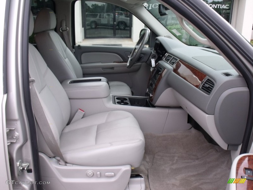Light Titanium/Dark Titanium Interior 2007 Chevrolet Suburban 1500 LT Photo #52979563