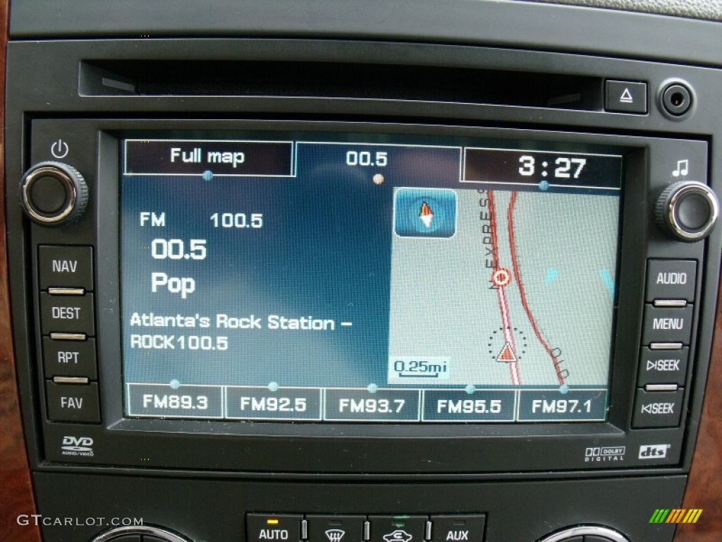 2007 Chevrolet Suburban 1500 LT Navigation Photos