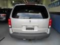 Liquid Silver Metallic - Montana SV6 FWD Photo No. 6