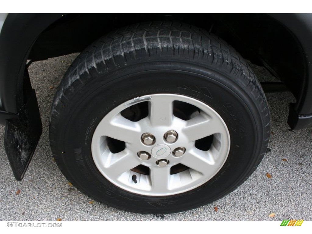 2004 Land Rover Discovery S Wheel Photo #52979998