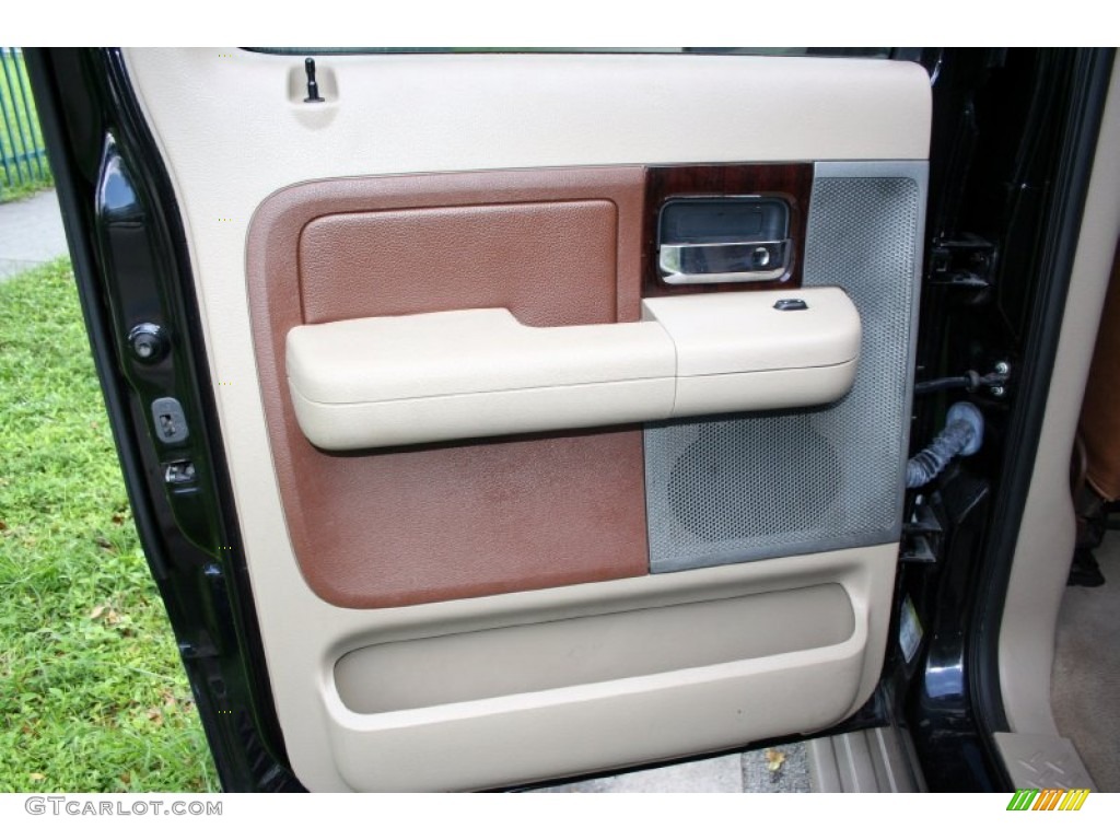 2005 F150 King Ranch SuperCrew 4x4 - Black / Castano Brown Leather photo #33