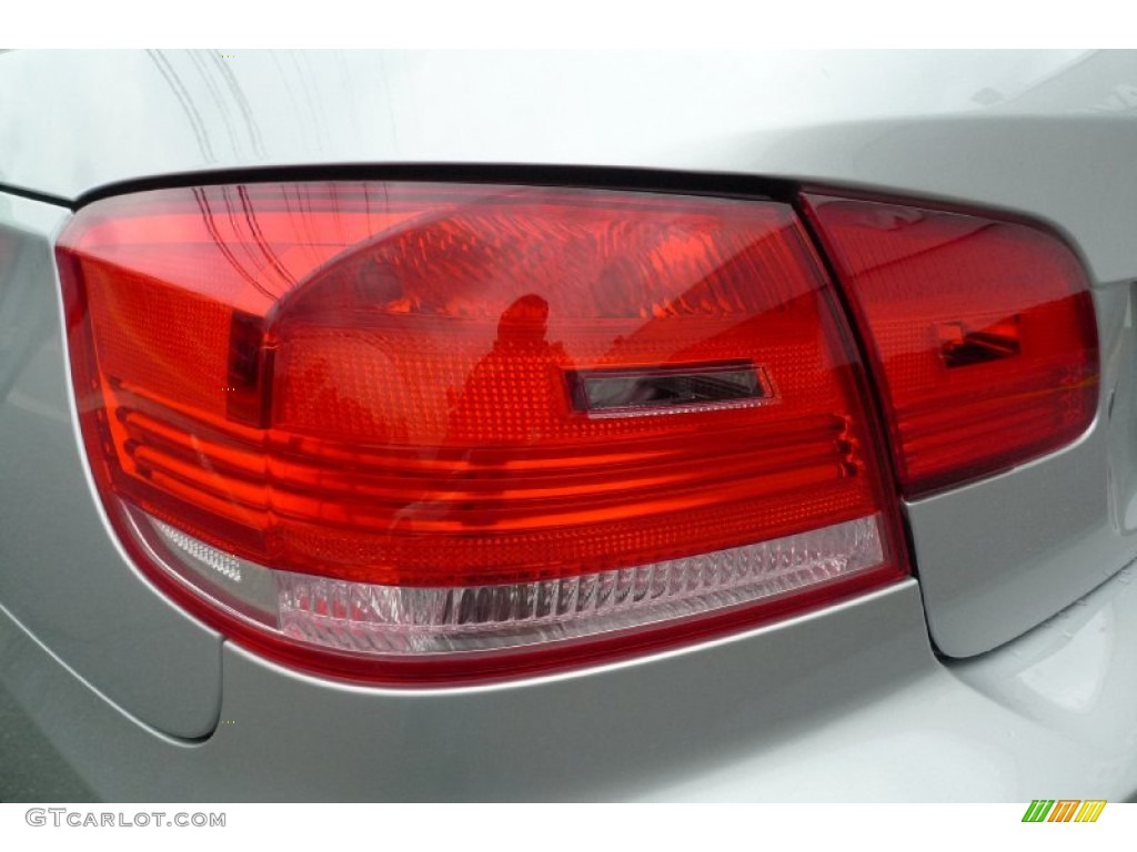 2010 3 Series 335i Convertible - Titanium Silver Metallic / Coral Red/Black Dakota Leather photo #9