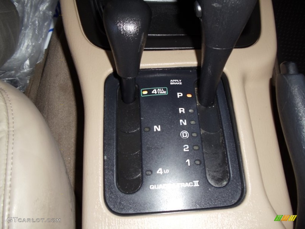 2001 Jeep Grand Cherokee Laredo 4x4 5 Speed Automatic Transmission Photo #52984978