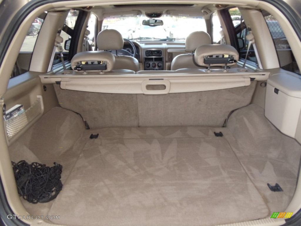 2001 Jeep Grand Cherokee Laredo 4x4 Trunk Photo #52985101