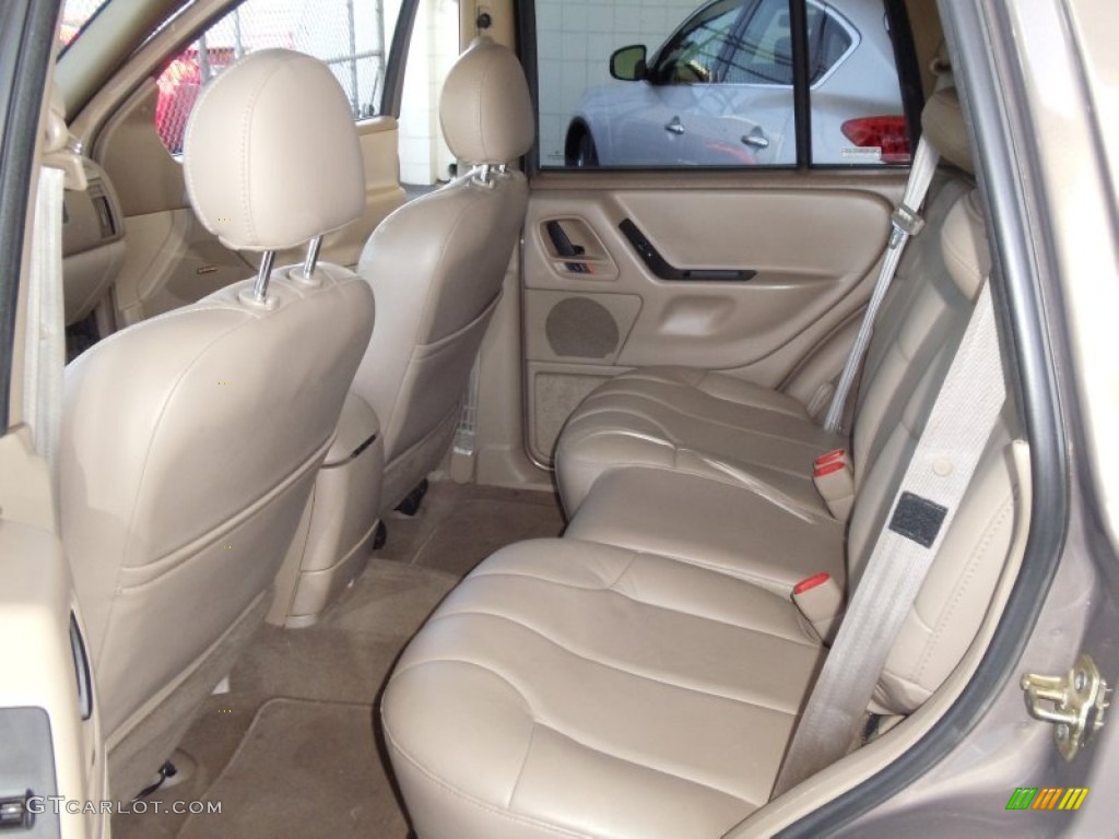 Taupe Interior 2001 Jeep Grand Cherokee Laredo 4x4 Photo #52985182