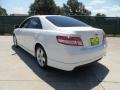 Super White - Camry SE Photo No. 5