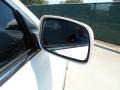 Super White - Camry SE Photo No. 18