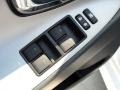 Super White - Camry SE Photo No. 35