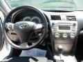 Super White - Camry SE Photo No. 38