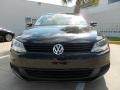 Black - Jetta SE Sedan Photo No. 2