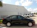 Black - Jetta SE Sedan Photo No. 8