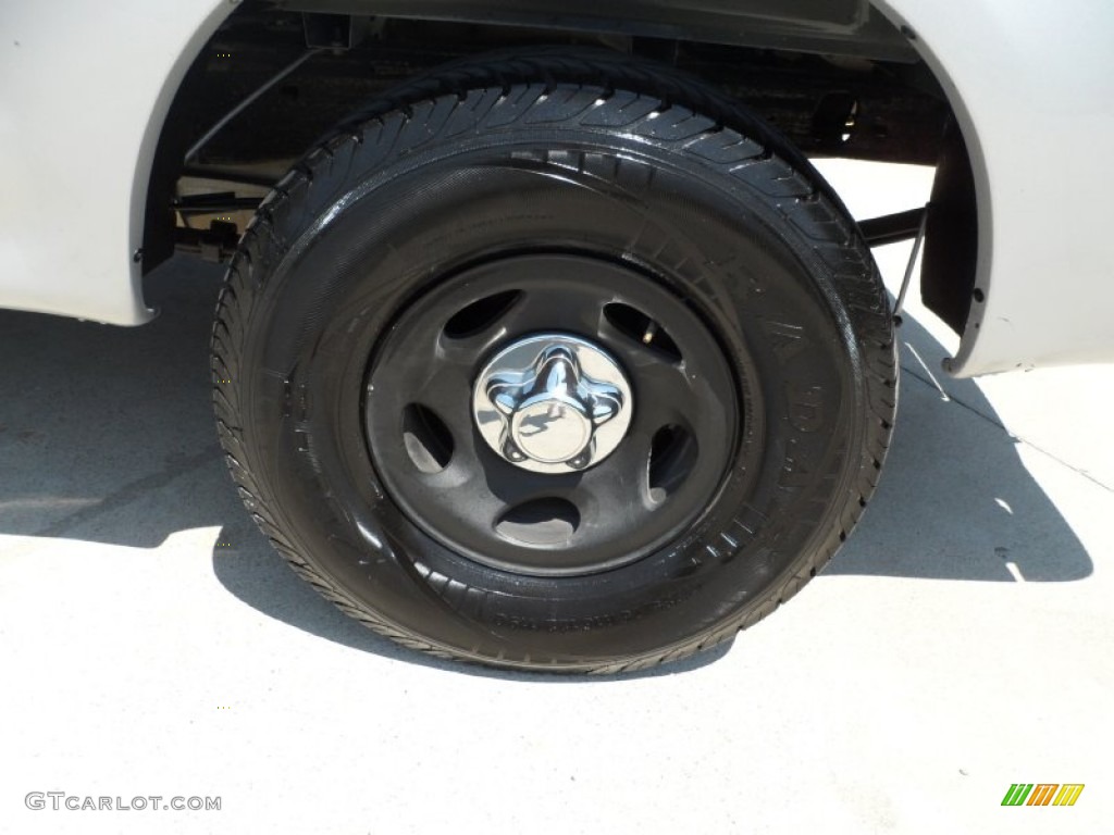 2003 F150 XL Regular Cab - Silver Metallic / Dark Graphite Grey photo #13