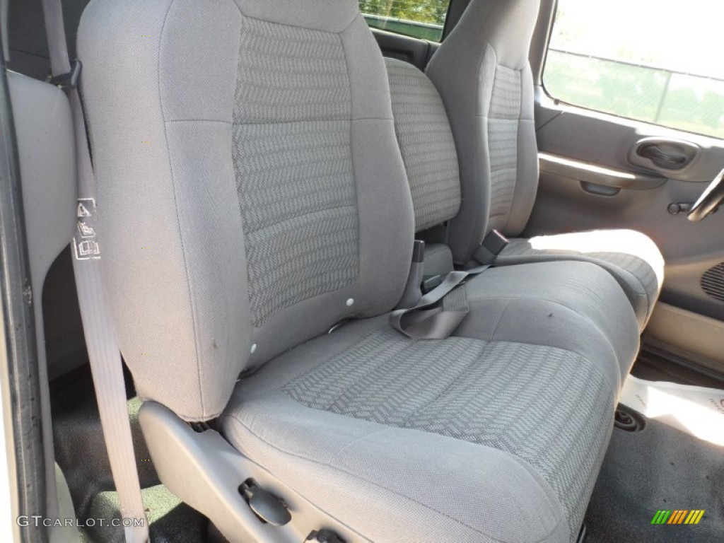 2003 F150 XL Regular Cab - Silver Metallic / Dark Graphite Grey photo #29