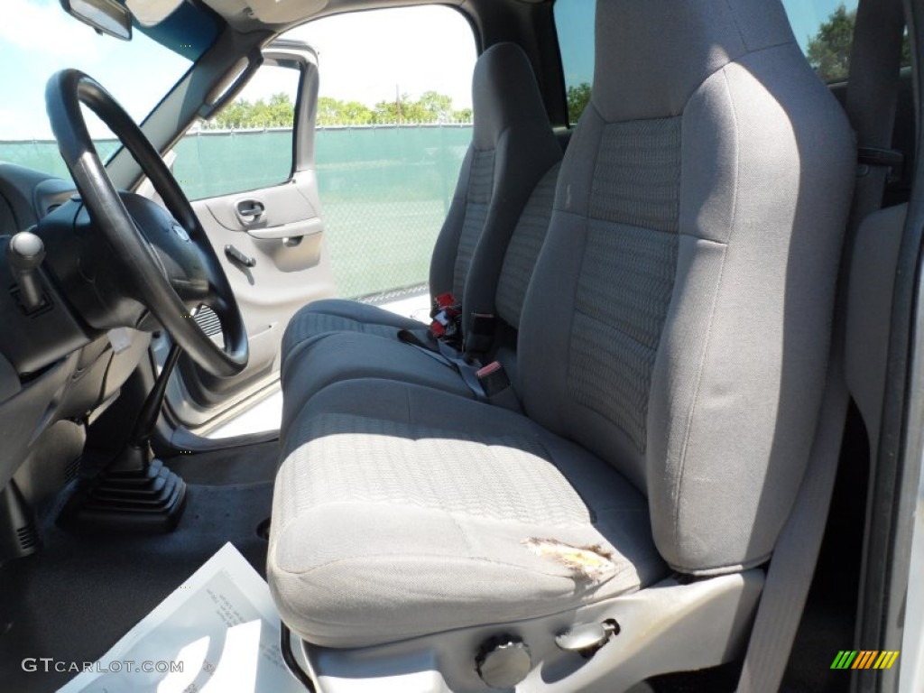 2003 F150 XL Regular Cab - Silver Metallic / Dark Graphite Grey photo #34