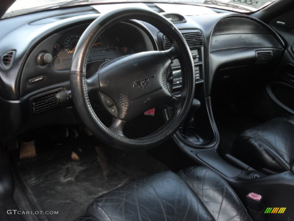 Dark Charcoal Interior 1997 Ford Mustang GT Coupe Photo #52989391