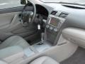 Super White - Camry LE Photo No. 20