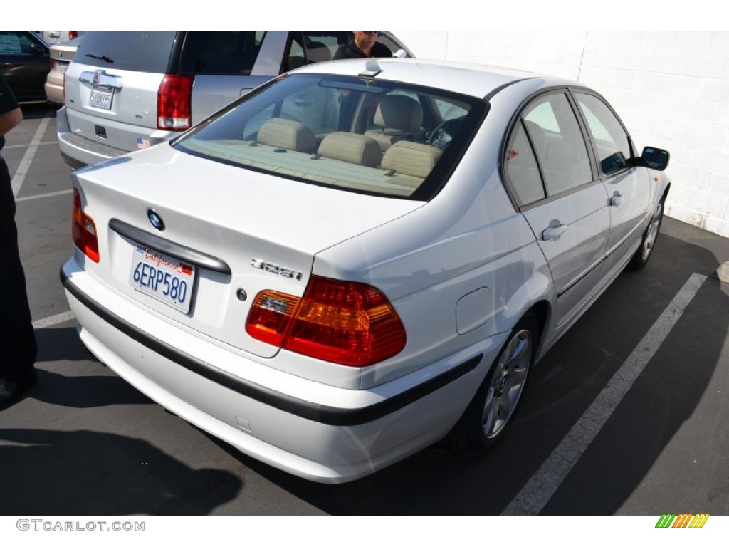 2005 3 Series 325i Sedan - Alpine White / Sand photo #6