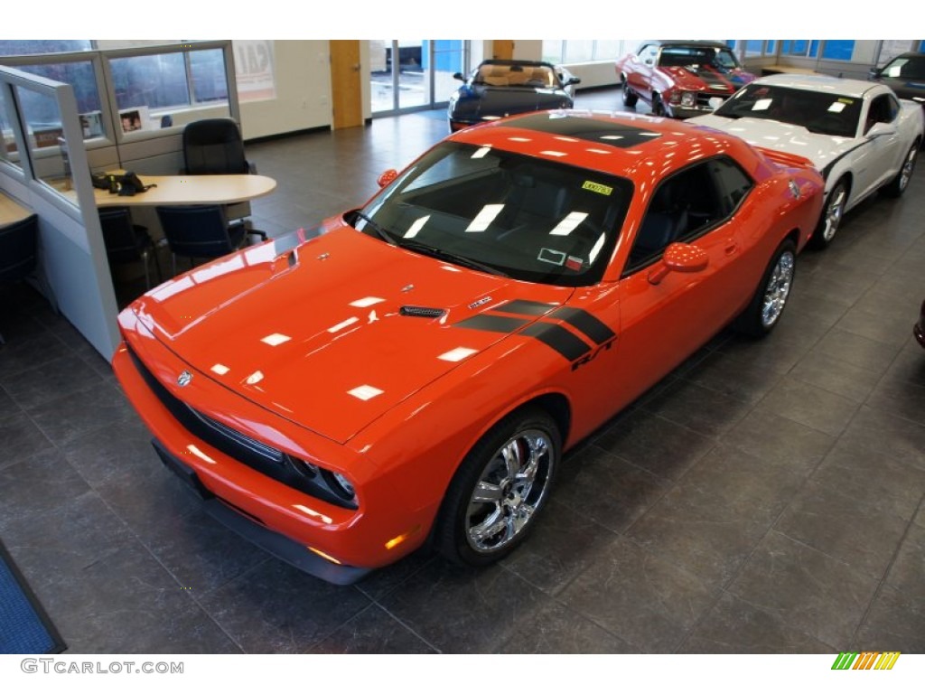 HEMI Orange 2009 Dodge Challenger R/T Exterior Photo #52996543