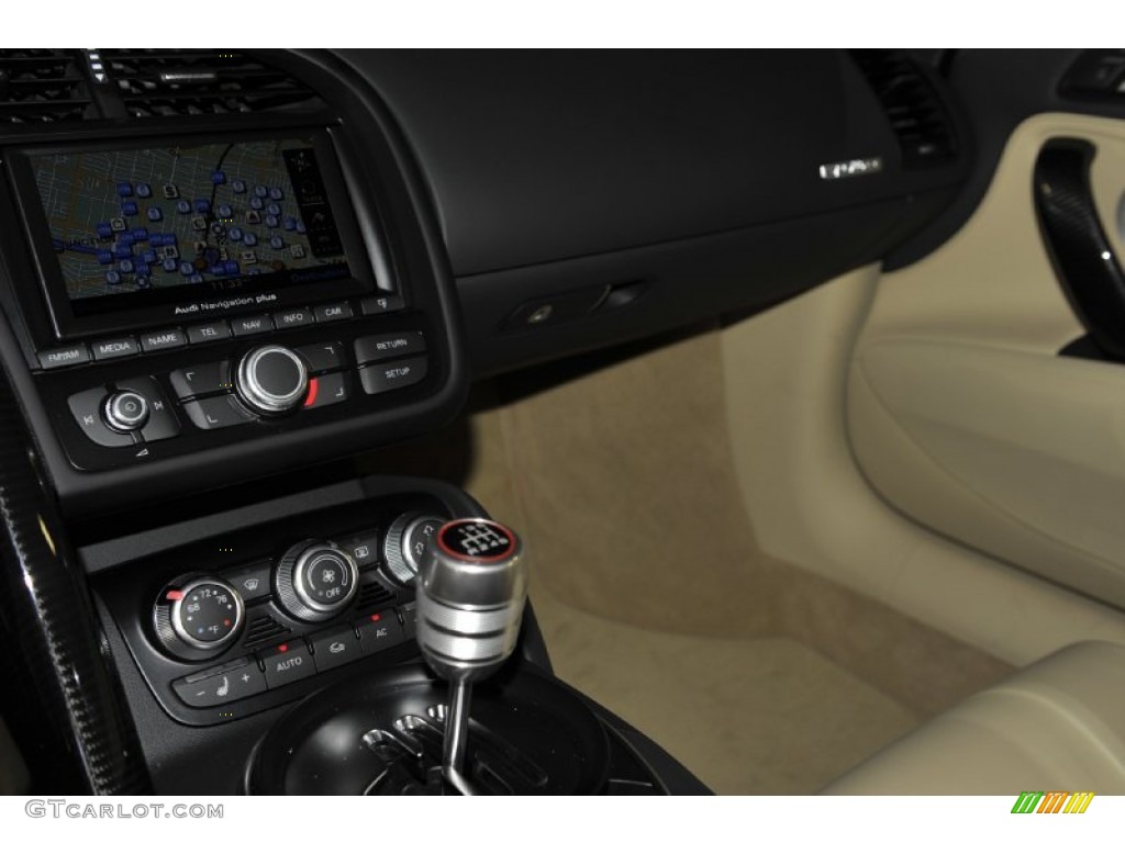 2012 Audi R8 5.2 FSI quattro Controls Photo #52998187
