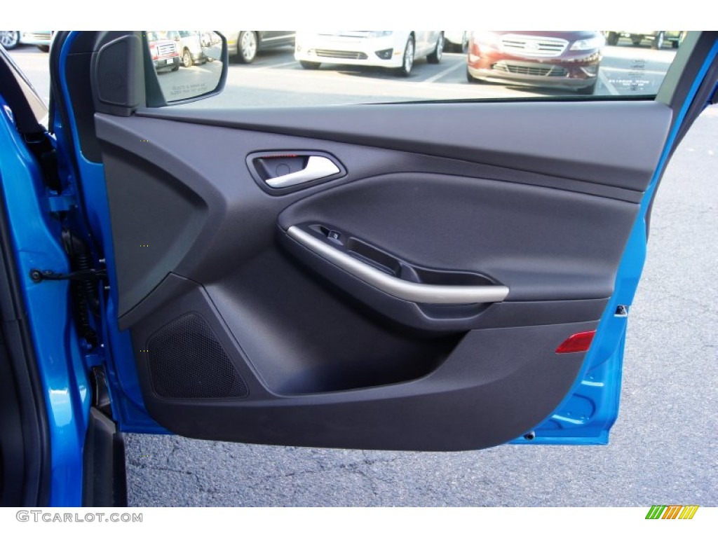 2012 Ford Focus SEL 5-Door Charcoal Black Leather Door Panel Photo #53000419