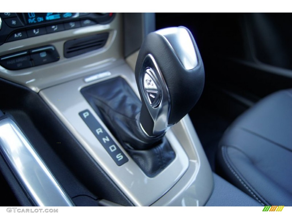 2012 Focus SEL 5-Door - Blue Candy Metallic / Charcoal Black Leather photo #31