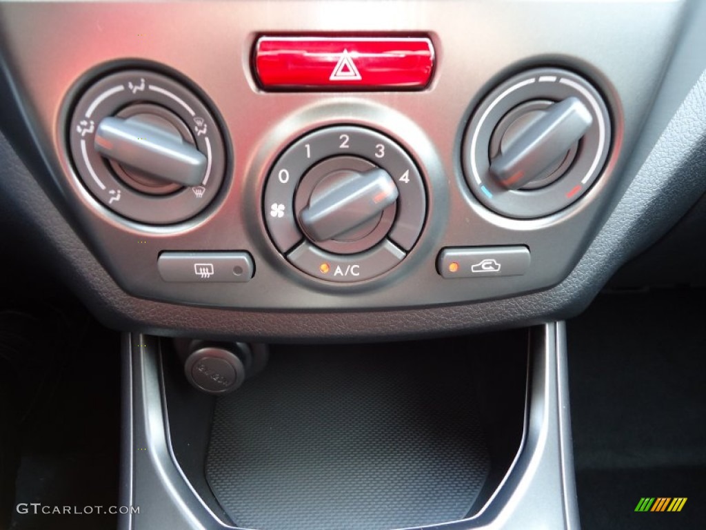 2011 Subaru Impreza 2.5i Premium Wagon Controls Photo #53000779