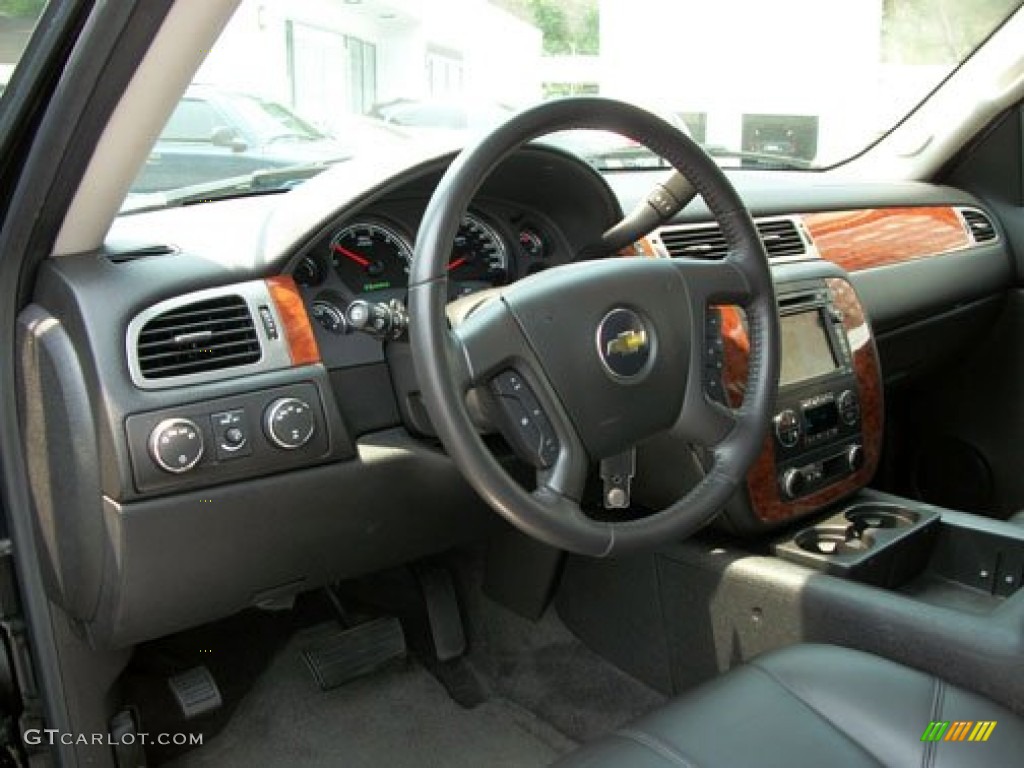 2008 Chevrolet Tahoe Hybrid 4x4 Ebony Dashboard Photo #53001565