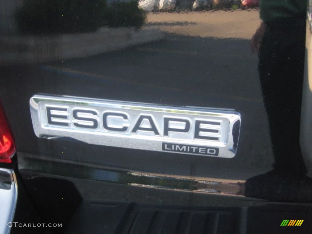 2010 Escape Limited 4WD - Black / Charcoal Black photo #20