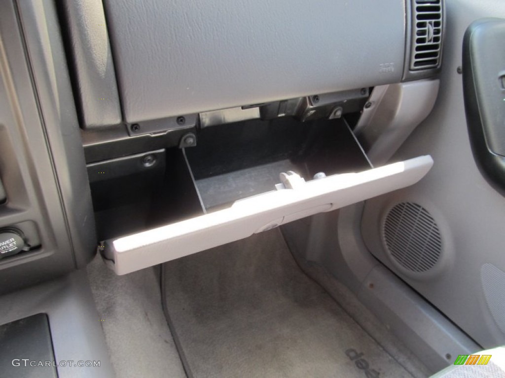 1998 Cherokee Sport 4x4 - Gunmetal Pearl / Mist Gray photo #12