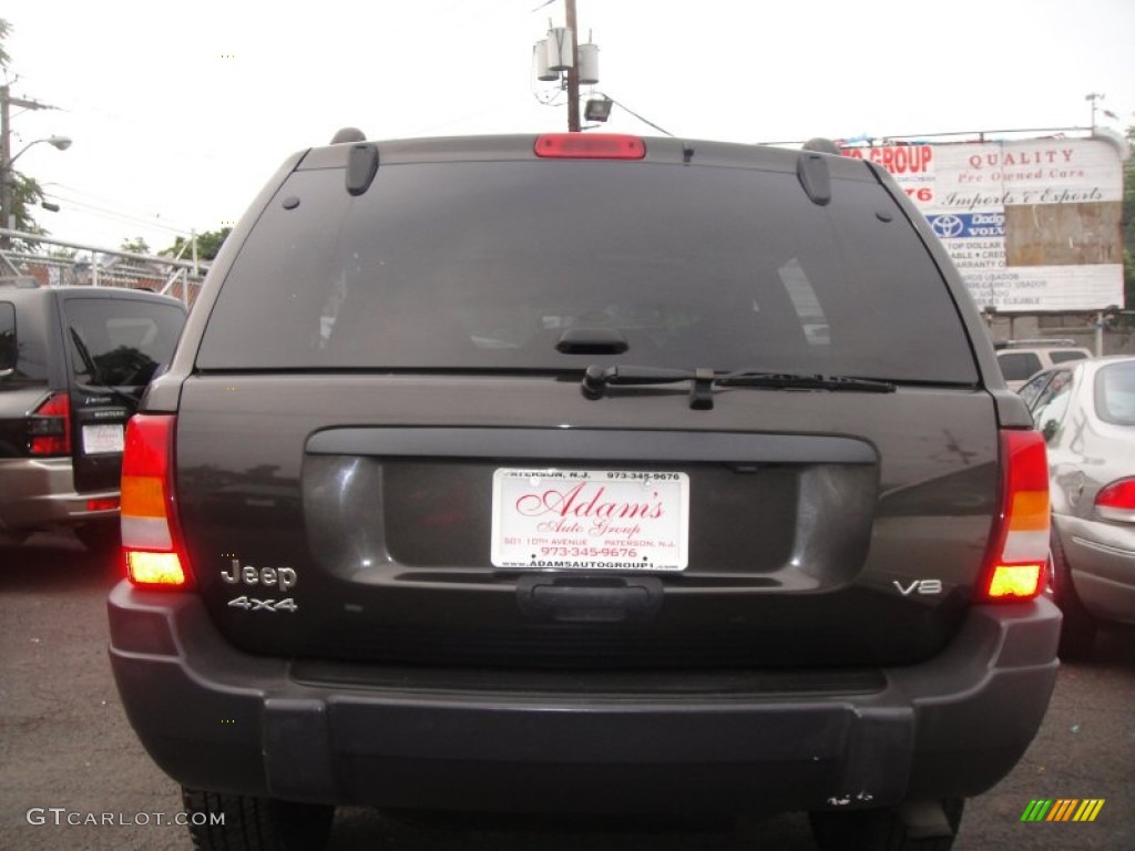 2004 Grand Cherokee Laredo 4x4 - Dark Khaki Pearl / Dark Slate Gray photo #4