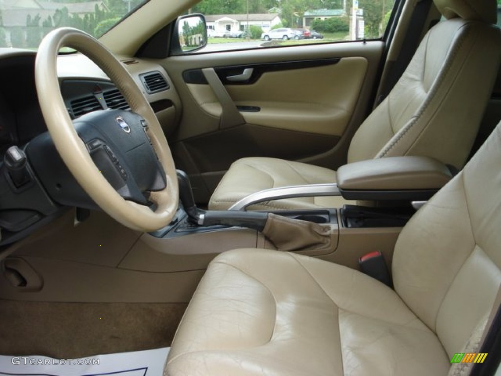 Beige/Light Sand Interior 2003 Volvo XC70 AWD Photo #53008844