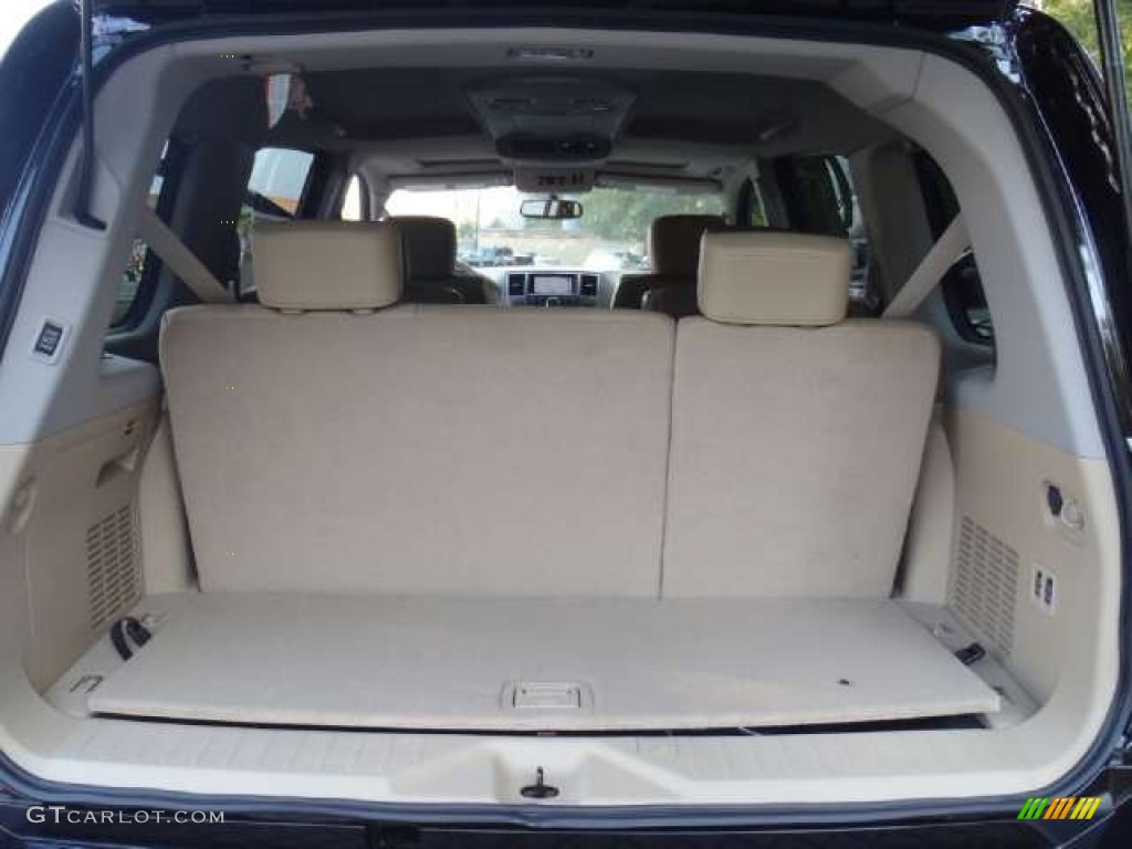 2011 Nissan Armada Platinum 4WD Trunk Photos