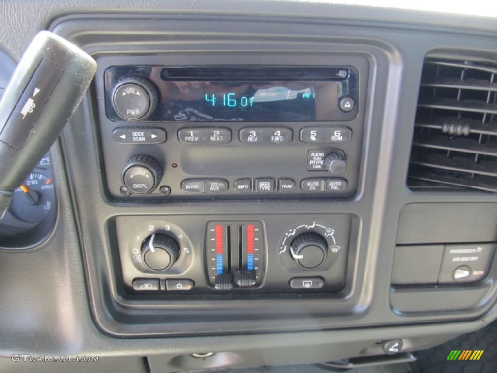 2004 Silverado 1500 LT Extended Cab 4x4 - Sport Red Metallic / Dark Charcoal photo #11