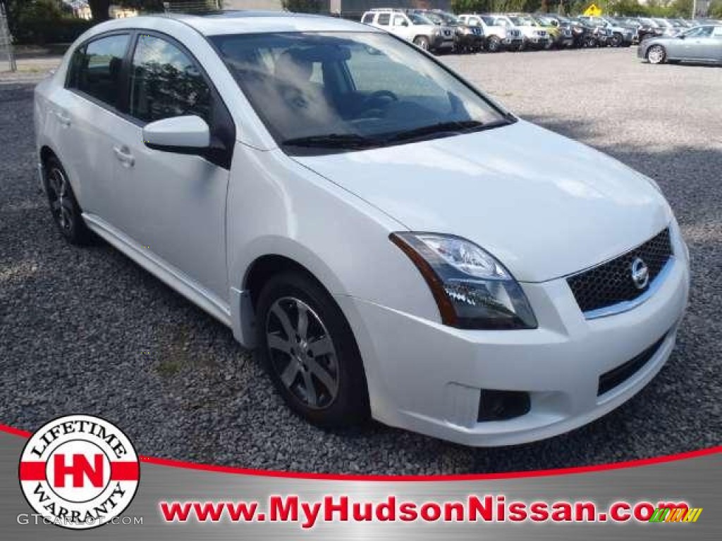 2012 Sentra 2.0 SR - Aspen White / Charcoal photo #1