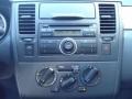 Red Alert - Versa 1.8 S Hatchback Photo No. 9