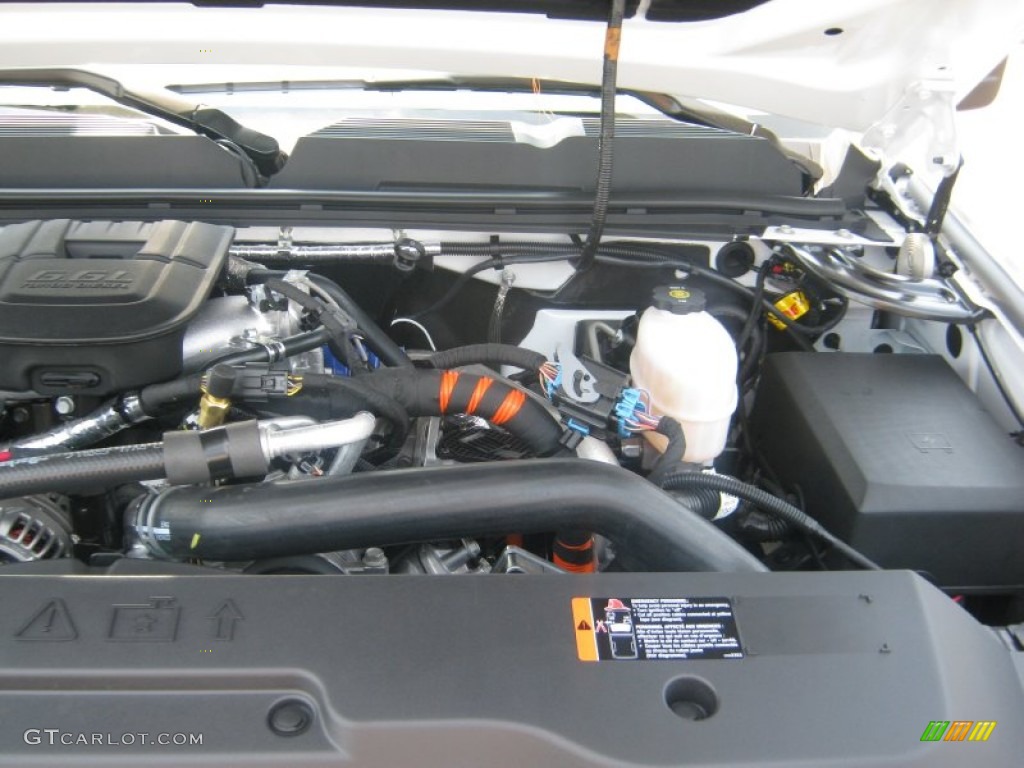 2011 Chevrolet Silverado 3500HD Regular Cab 4x4 Chassis Engine Photos