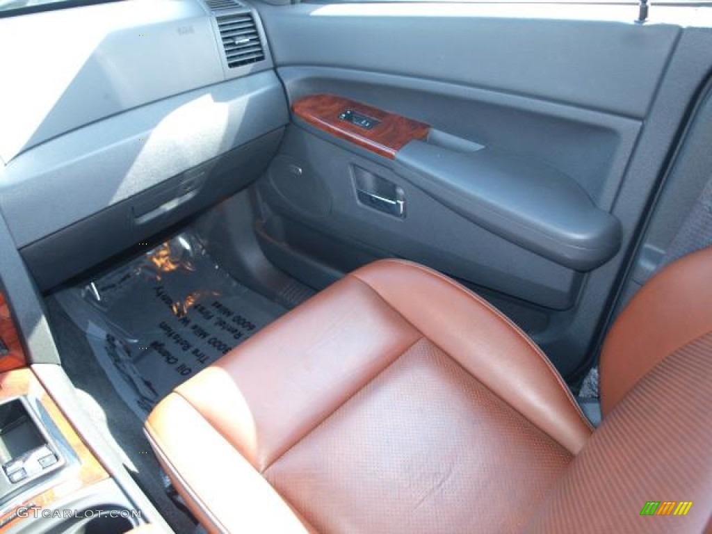 2008 Grand Cherokee Overland 4x4 - Bright Silver Metallic / Saddle Brown/Dark Slate Gray photo #13