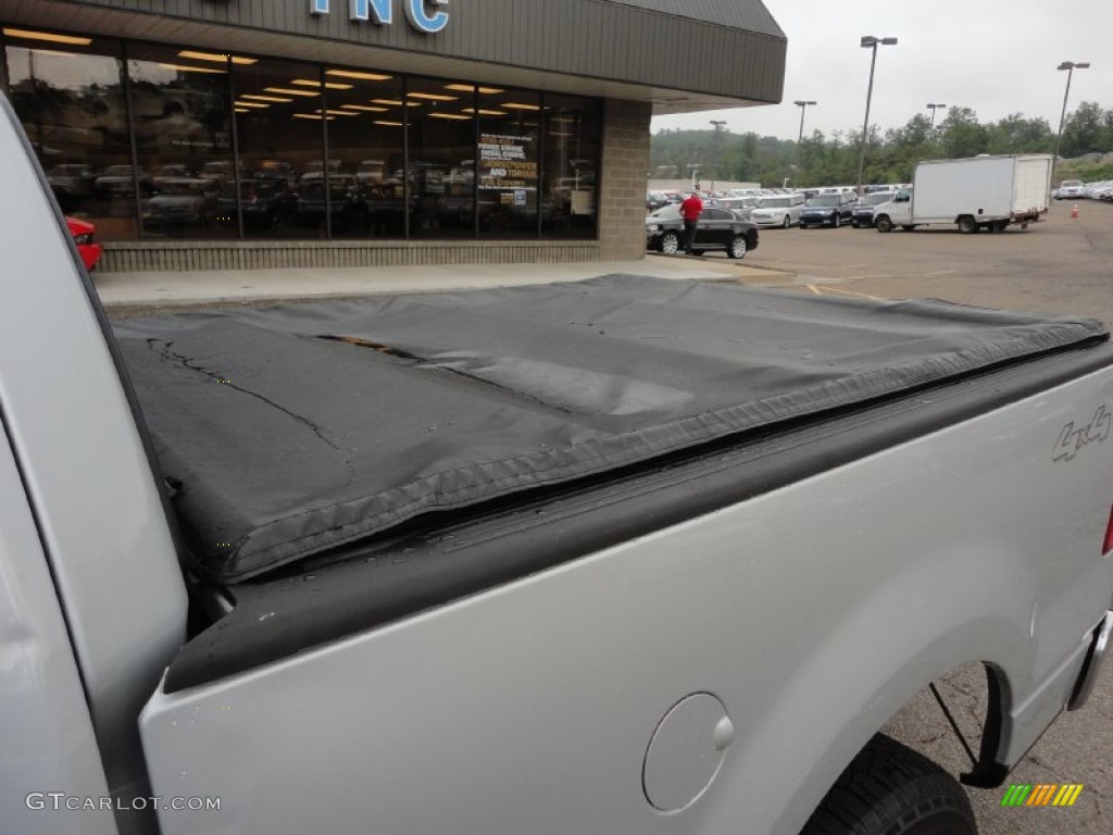 2006 F150 XLT SuperCab 4x4 - Silver Metallic / Medium/Dark Flint photo #16