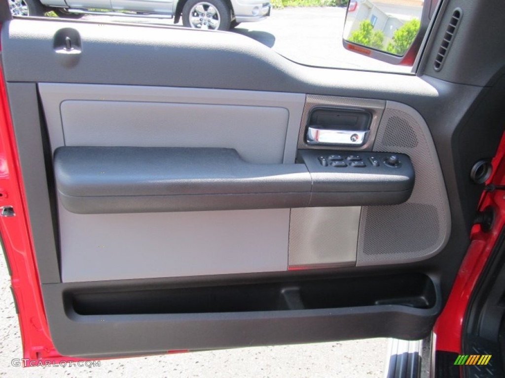 2005 Ford F150 XLT SuperCab 4x4 Door Panel Photos