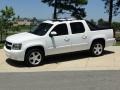 2007 Summit White Chevrolet Avalanche LTZ  photo #10