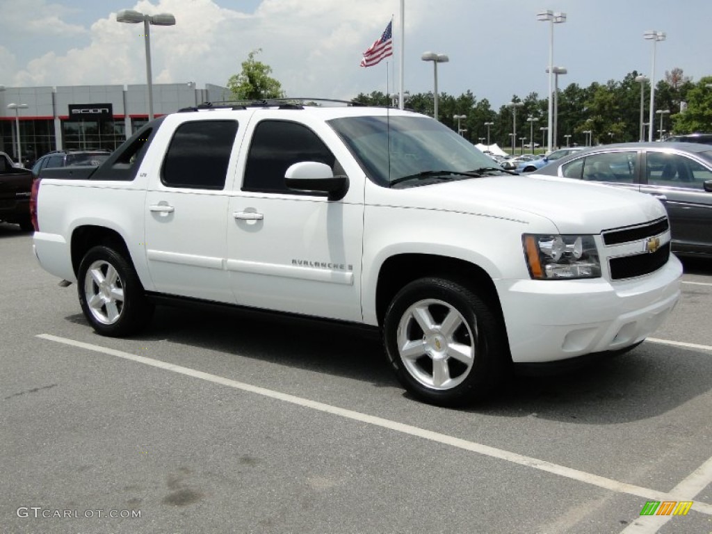 Summit White 2007 Chevrolet Avalanche LTZ Exterior Photo #53016056