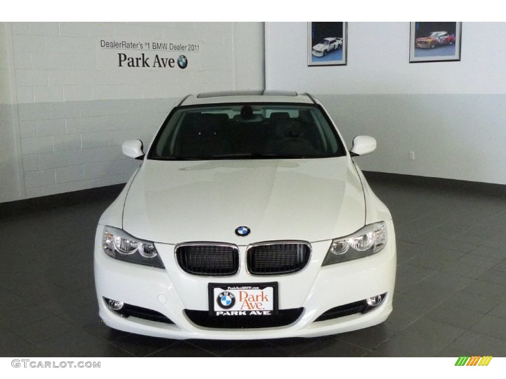 2011 3 Series 335i xDrive Sedan - Alpine White / Black photo #1