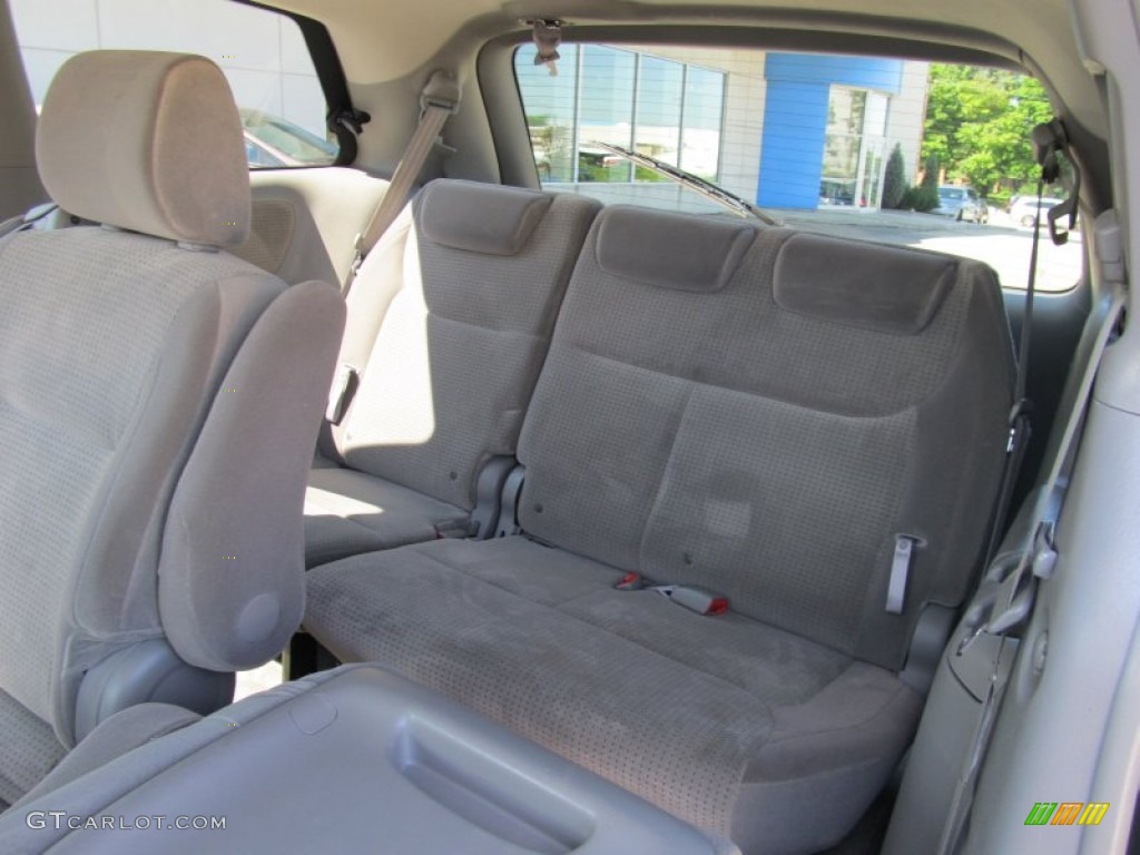 2007 Sienna LE - Salsa Red Pearl / Taupe photo #13