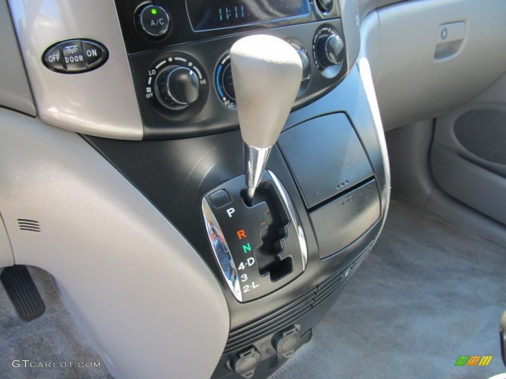 2007 Sienna LE - Salsa Red Pearl / Taupe photo #16