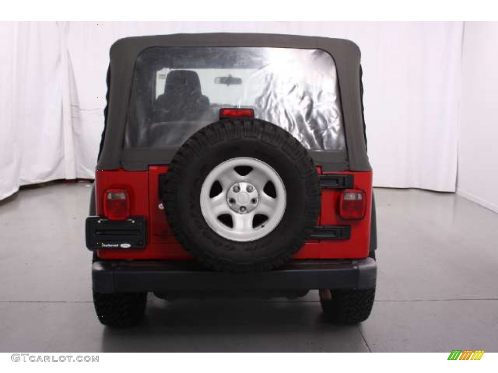 2005 Wrangler SE 4x4 - Flame Red / Dark Slate Gray photo #5