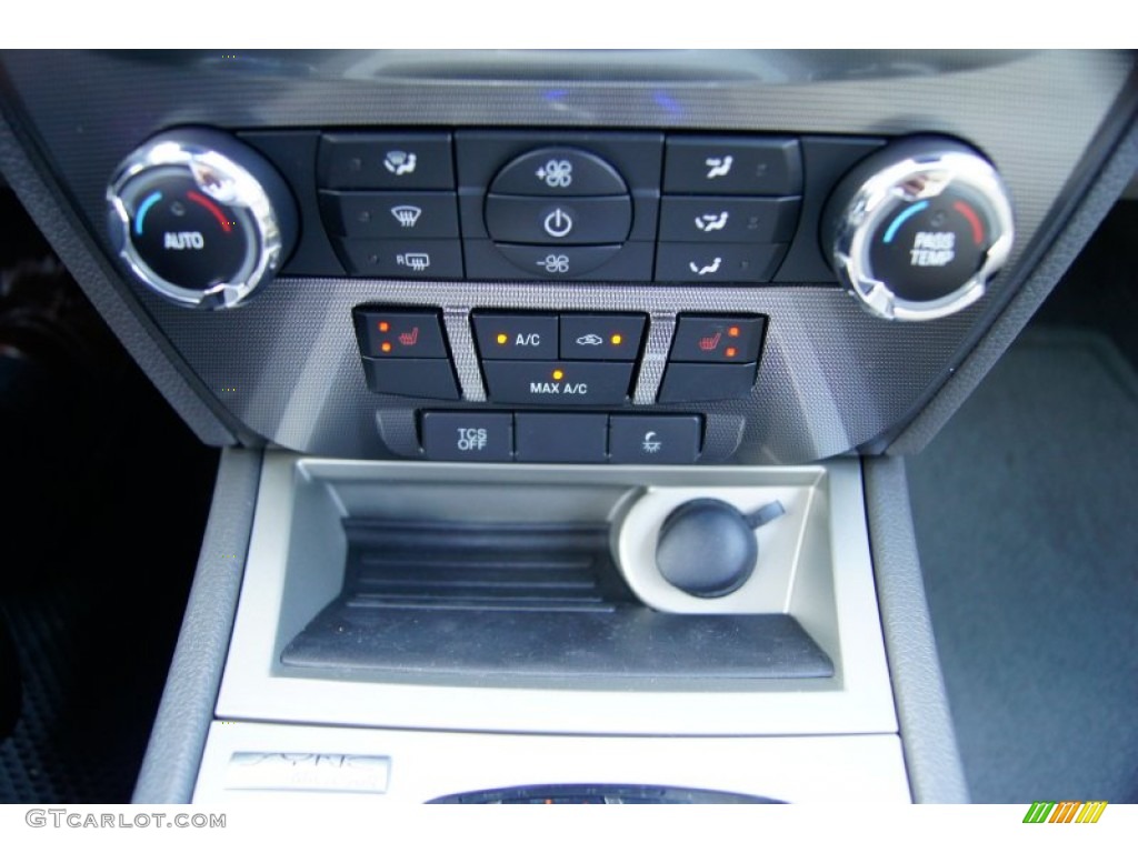 2012 Ford Fusion SEL V6 Controls Photo #53021213