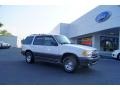 Oxford White - Mountaineer V6 4x4 Photo No. 1