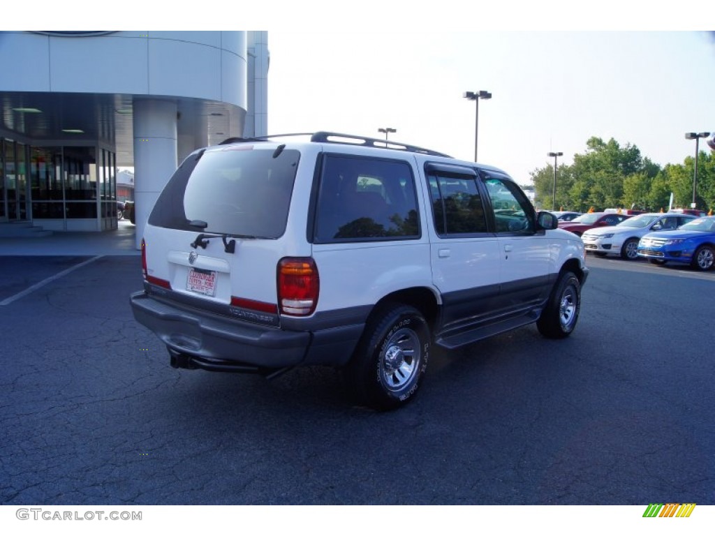 2000 Mountaineer V6 4x4 - Oxford White / Dark Graphite photo #3