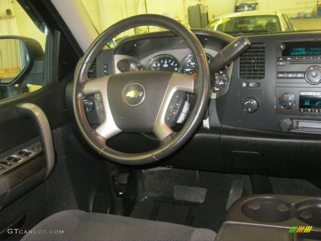 2008 Silverado 1500 LT Extended Cab 4x4 - Dark Cherry Metallic / Ebony photo #4